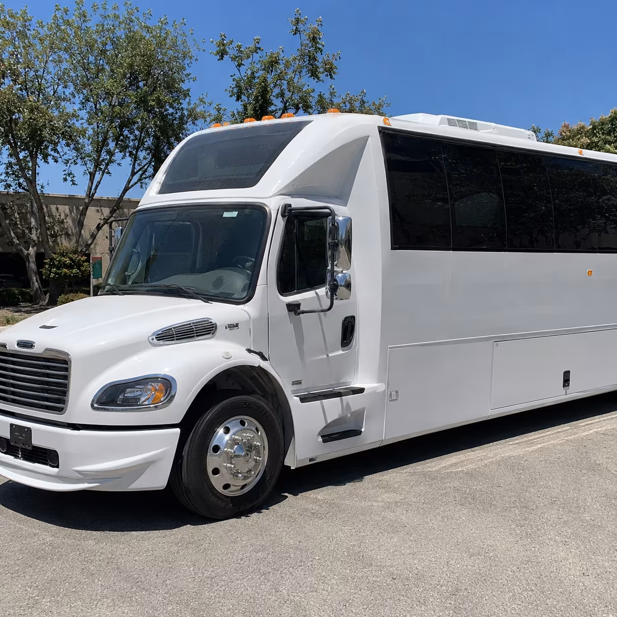 Modesto Birthday, Sweet 16, & Quinceañera Party Bus Rentals