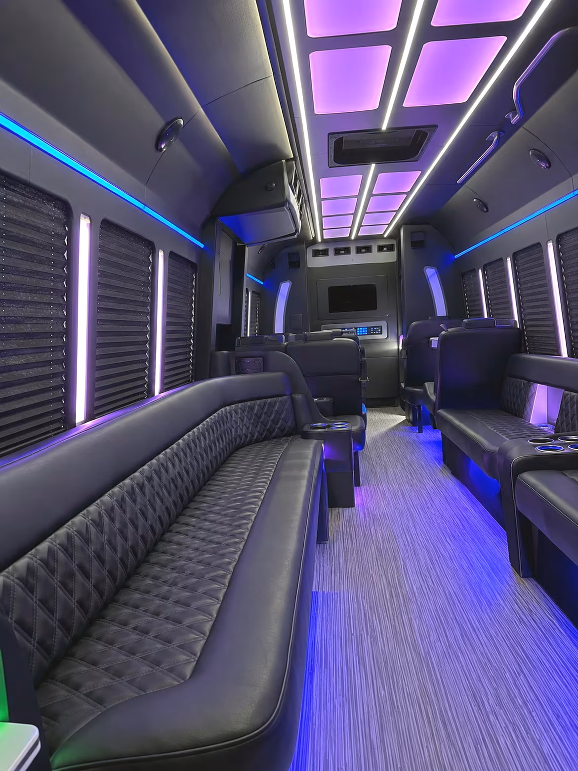 Stockton Birthday, Sweet 16, & Quinceañera Transportation onboard seating