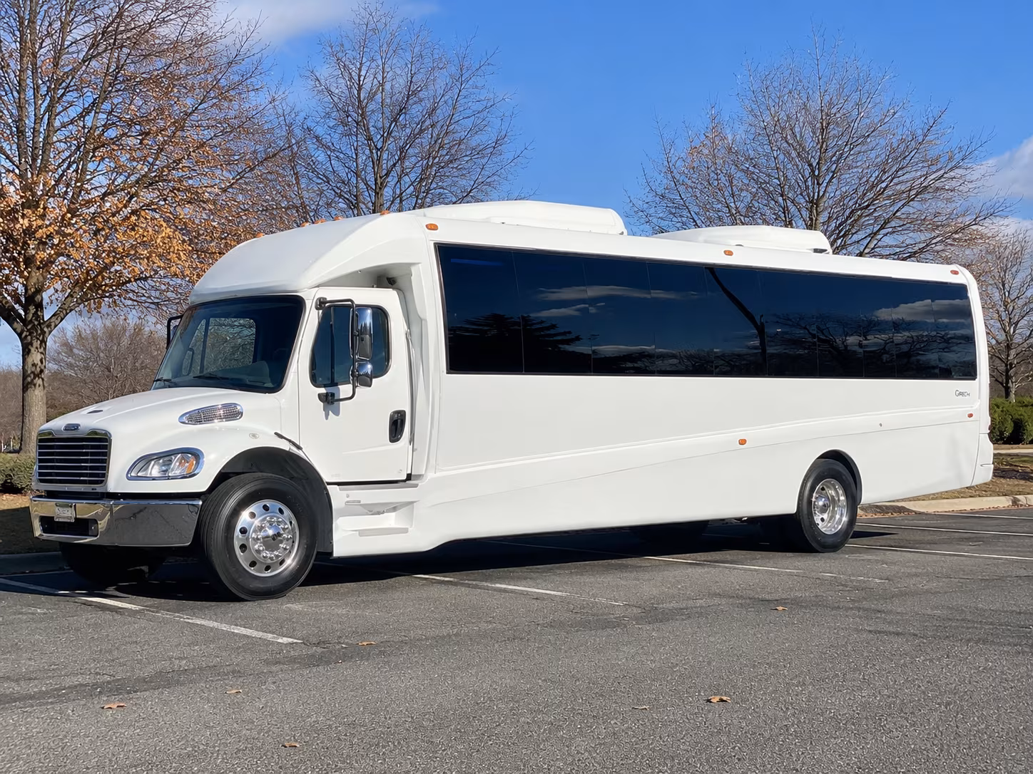 Stockton Winery Tour & Pub Crawl Transportation party bus exterior