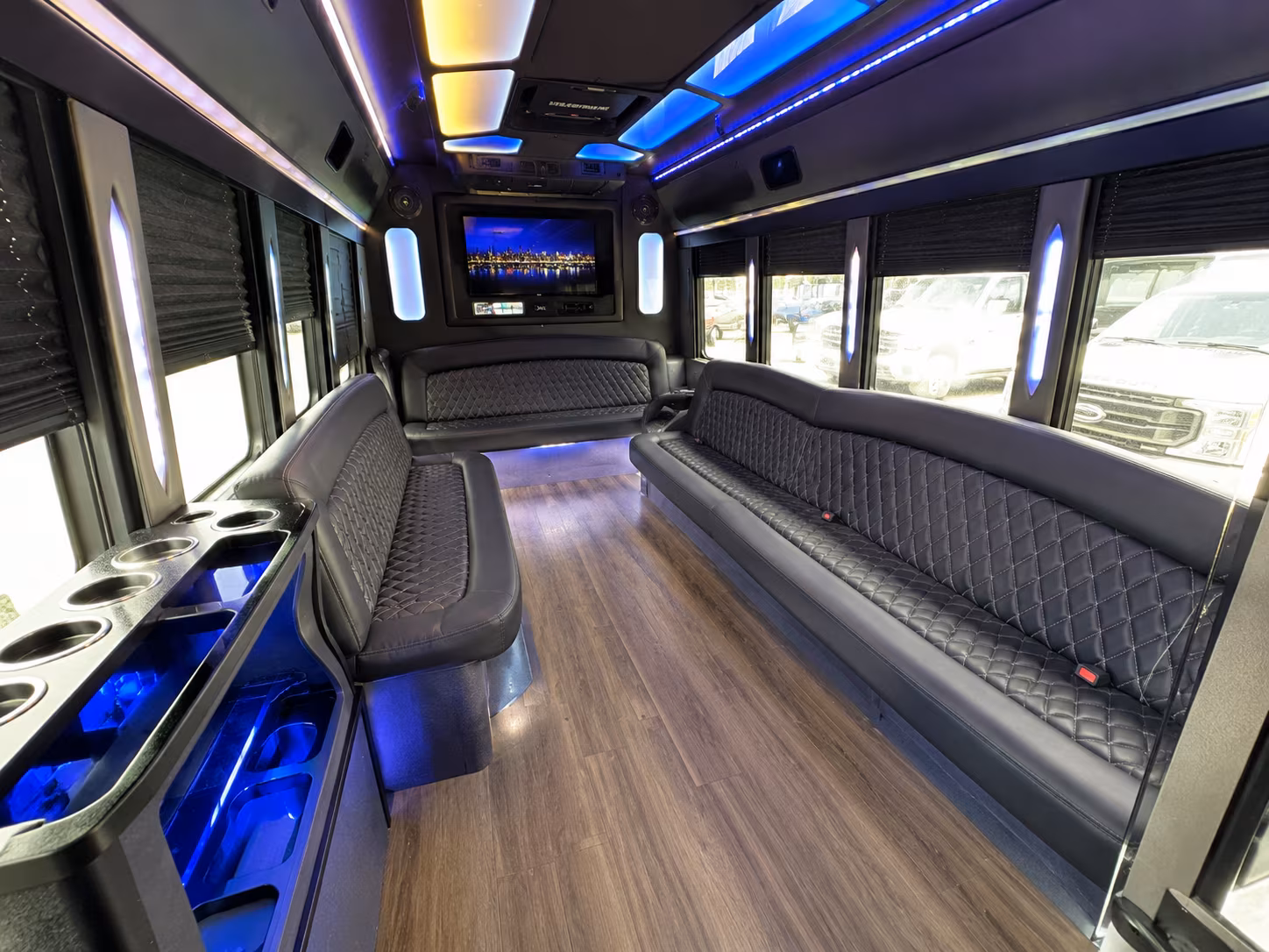 Turlock Homecoming & Prom Party Bus Rentals